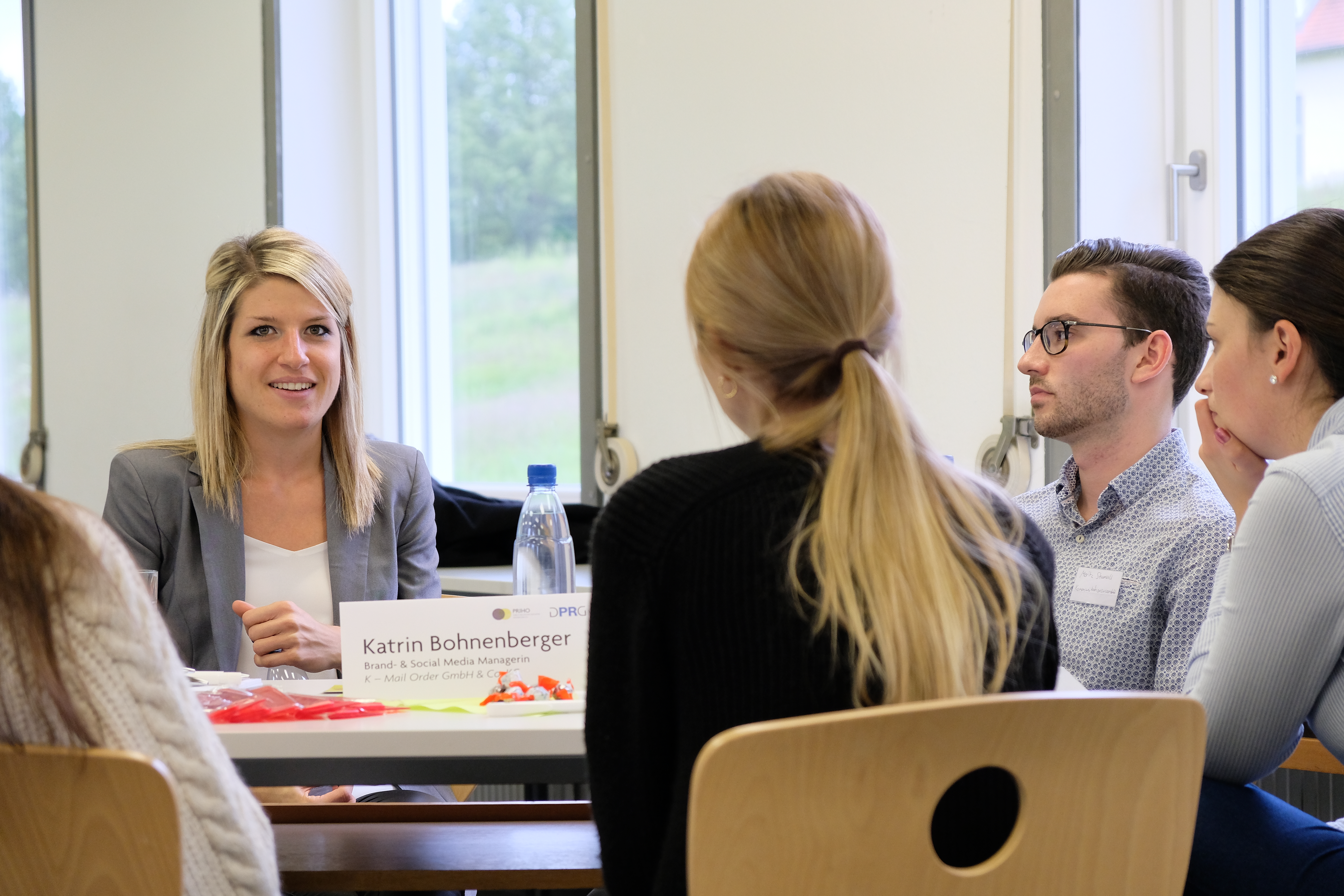 Vorteil und Nachteil der Speed-Dating